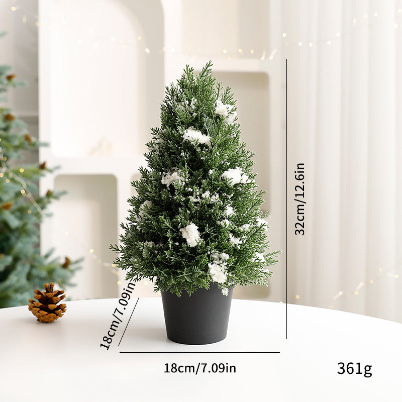 Christmas Tree Decoration Plastic Pot with Red Berries for Holiday Scene Display
