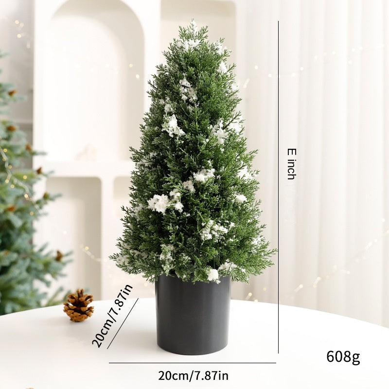 Christmas Tree Decoration Plastic Pot with Red Berries for Holiday Scene Display