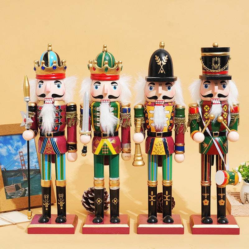 Christmas Classic Wooden Nutcracker Doll \ Crafts Ornament
