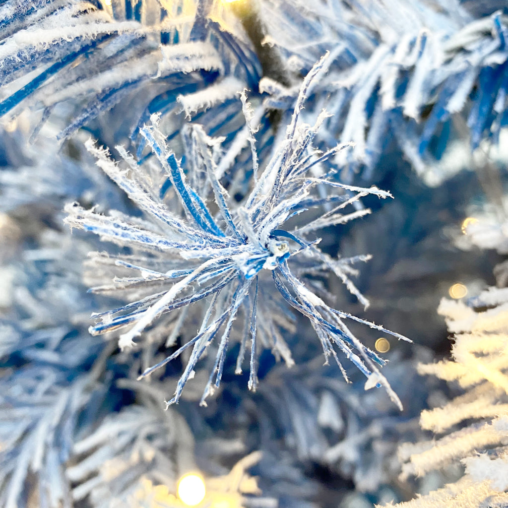 6FT Christmas tree snowflake flocking person with 750 Christmas branches