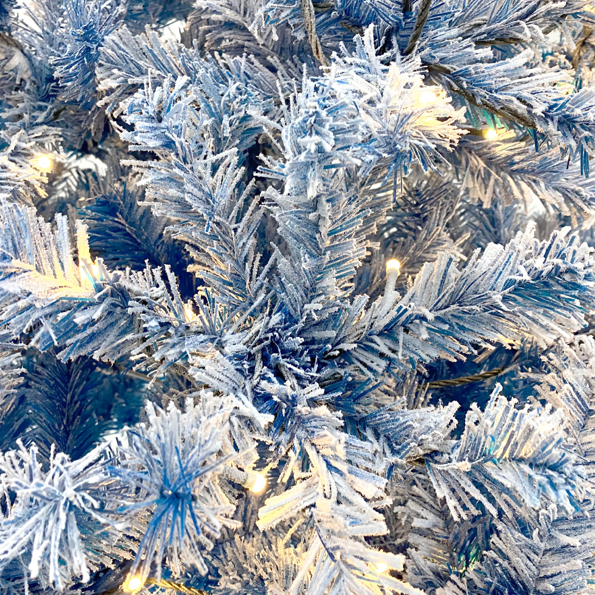 6FT Christmas tree snowflake flocking person with 750 Christmas branches